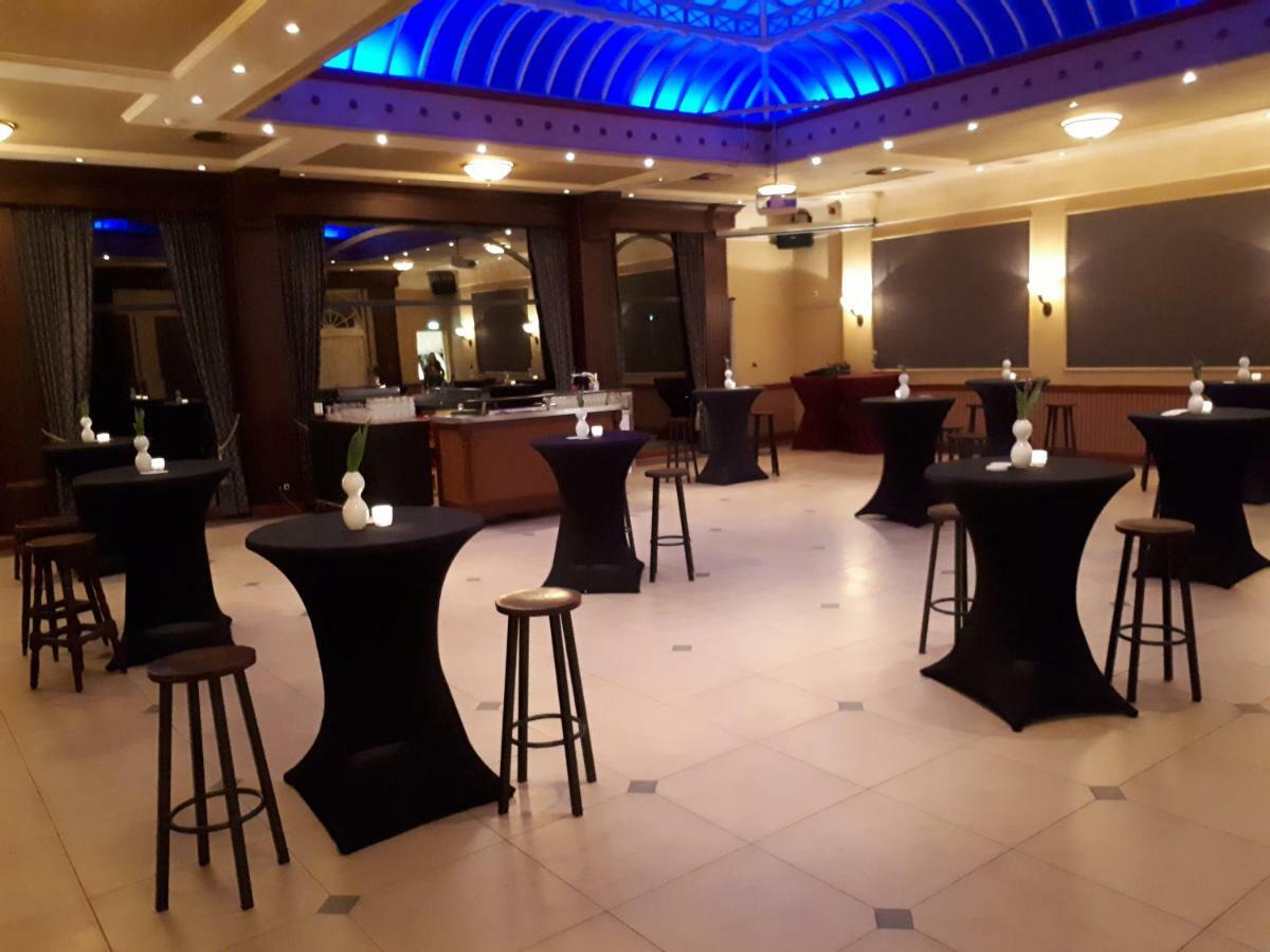 De Harmonie Hotell Linne Exteriör bild